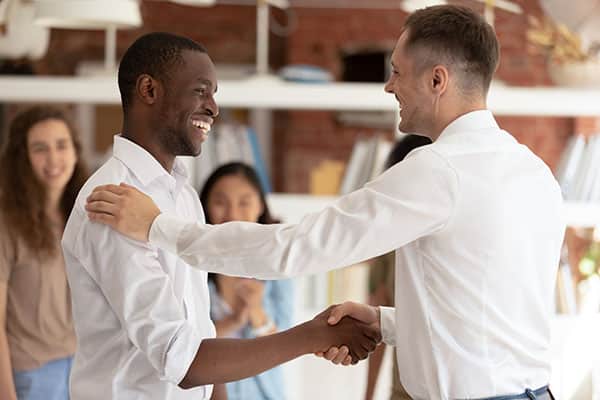 Benefits and Perks Beyond Salary: What IT Professionals Want